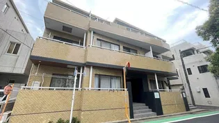 グランドブリックコートの画像