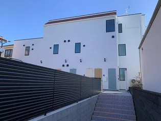 ソルナクレイシア学芸大学【1階】の外観