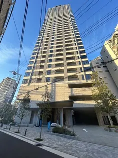 ザ・パークハウス大阪梅田タワー【17階】の外観