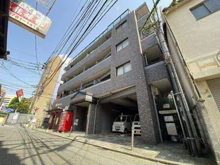 リヴァーオンステイツ【3階】の外観