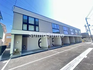 WORKINGBASE伊丹WESTの外観