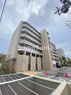 レゾナンス西宮北口【3階】の外観