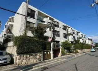 ロイヤル芦屋川【1階】の外観