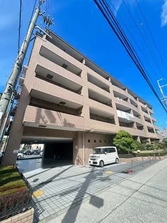 グランディオーズの画像