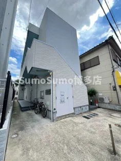 グランソレイユ竹下駅前【1階】の外観