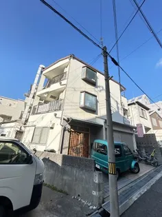 サンパレスとよふく【2階】の外観