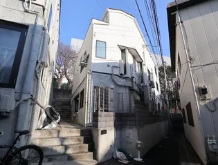 下北沢GARDEN【1階】の外観