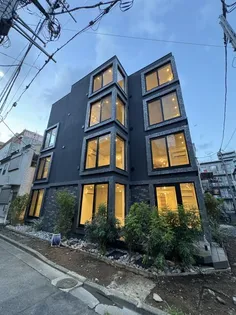 trias185【2階】の外観