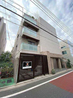 コリンシア【2階】の外観