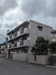 シャトレ麦野【2階】の外観