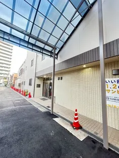 サンビルダー王子イーストの画像