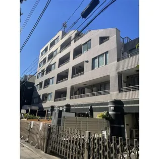 アクシア原宿の画像