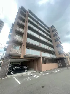 メルベーユ高宮駅前の画像