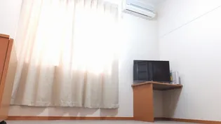 レオパレスサンセリテ上之【2階】の居間