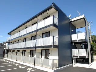 レオパレスアウローラ【3階】の外観