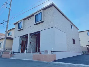 ベルメゾンイースト【1階】の外観