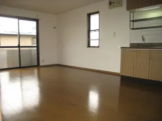 ヴィルヌーブ東櫛原【2階】の内装