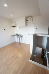 ガレット空港南【1階】の居間