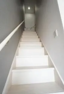 ガレット空港南【1階】の玄関