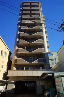 エステートモア祇園【6階】の外観