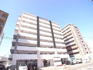 ベネフィス博多南グランスウィート【3階】の外観