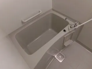 メルベーユ・ドミール?棟【1階】の風呂