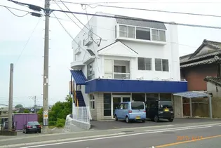 アンジェ大学前の画像