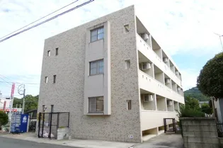 シェ・ソワ【1階】の外観