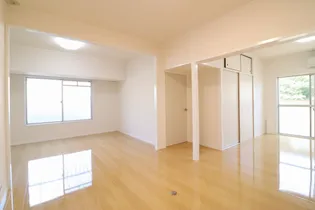 アレッツォ中央【3階】の居間