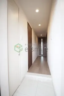 アクタス博多グランミライ【6階】の玄関