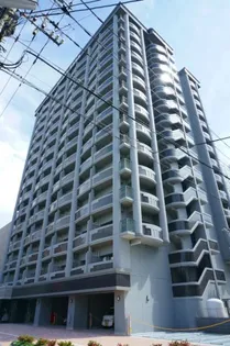 ロイヤル博多駅前【8階】の外観