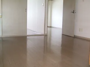 サンシャインコート東合川【101号号室】の寝室