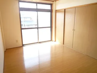 メゾンコスモス【3階】の寝室