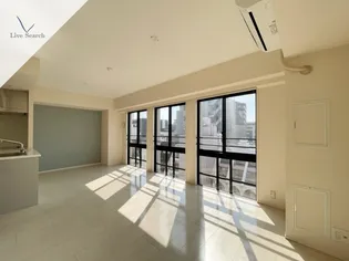 サンリベラ・プライム天神大名レジデンス【802●号室】の居間