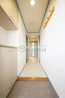 コンダクトレジデンス鳥栖【8階】の玄関