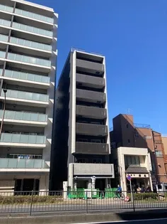 FOUR FLAGSの画像