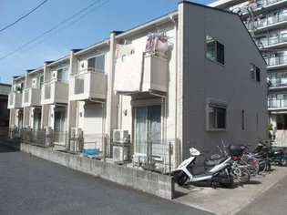 神奈川県横浜市金沢区釜利谷南2丁目【テラスハウス】の外観