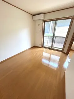 サテライト青葉【0102号室】の居間