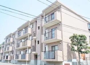 アゼリア岡津【0302号室】の外観