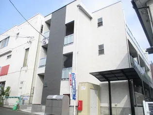 ラリュールの画像