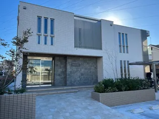 ヌシャテル コート プレミアの画像