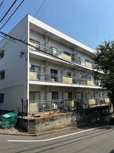 カサ・デ・コリーナ【0202号室】の外観