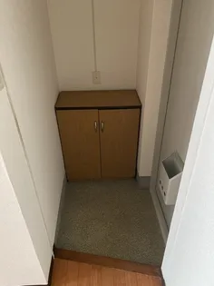 富士見ビル【0402号室】の玄関