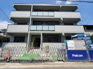 Iolite【0102号室】の外観