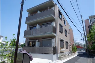 シャルパンティエの画像