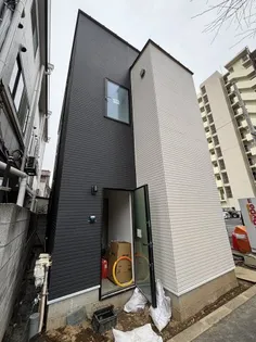 プルミエール【2階】の外観