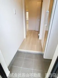 フォルト Ⅰ【1階】の玄関