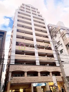 プレサンス心斎橋モデルノ【7階】の外観