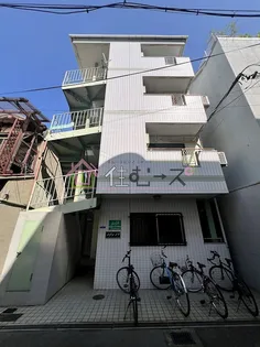 メゾン・ノア【1階】の外観