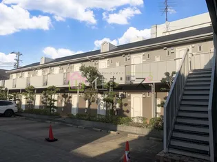 カネマスロイヤルコート【2階】の外観